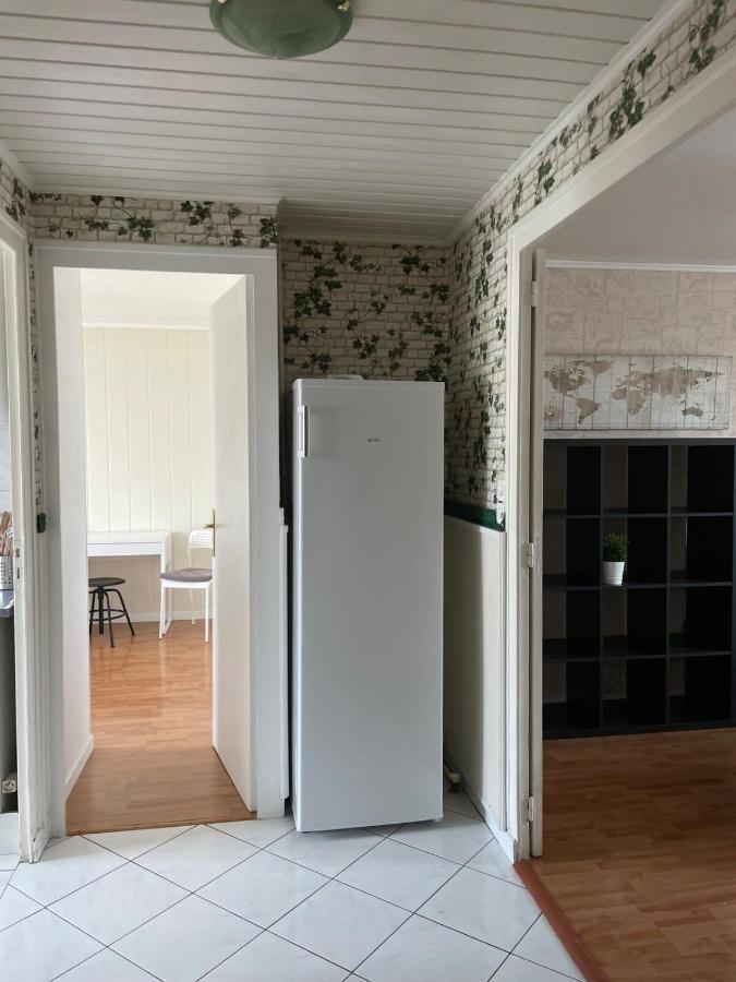 Le Parilly- Appartement 3 Chambres-Parc Parilly Bron Exteriör bild